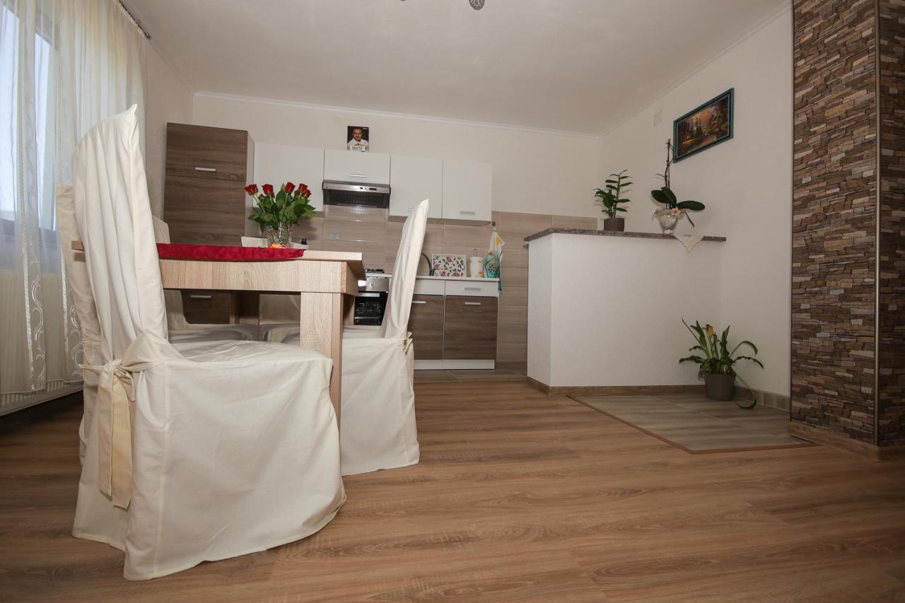 Apartman Lucija & Luka Otočac Exterior foto
